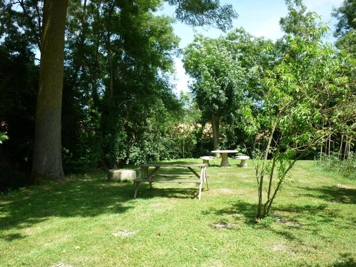 Le Logis De Faugerit Acomodação com café da manhã Frontenay-Rohan-Rohan Exterior foto